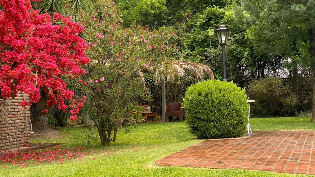 Ruda Lodge Exclusive Bed & Breakfast General Rodríguez Extérieur photo